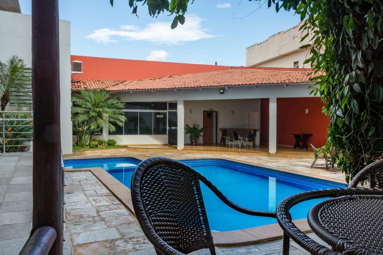 Lindoya Hotel Catalao